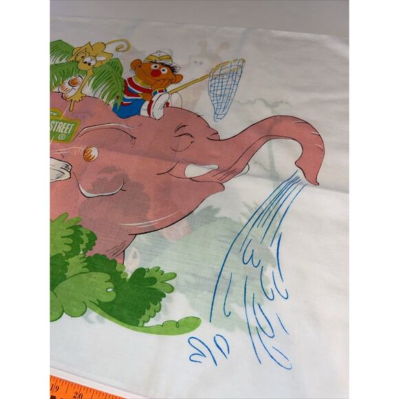 Vintage Sesame Street pillow case 30x20” Big Bird Ernie Grover Oscar Bed Elmo - Picture 5 of 11